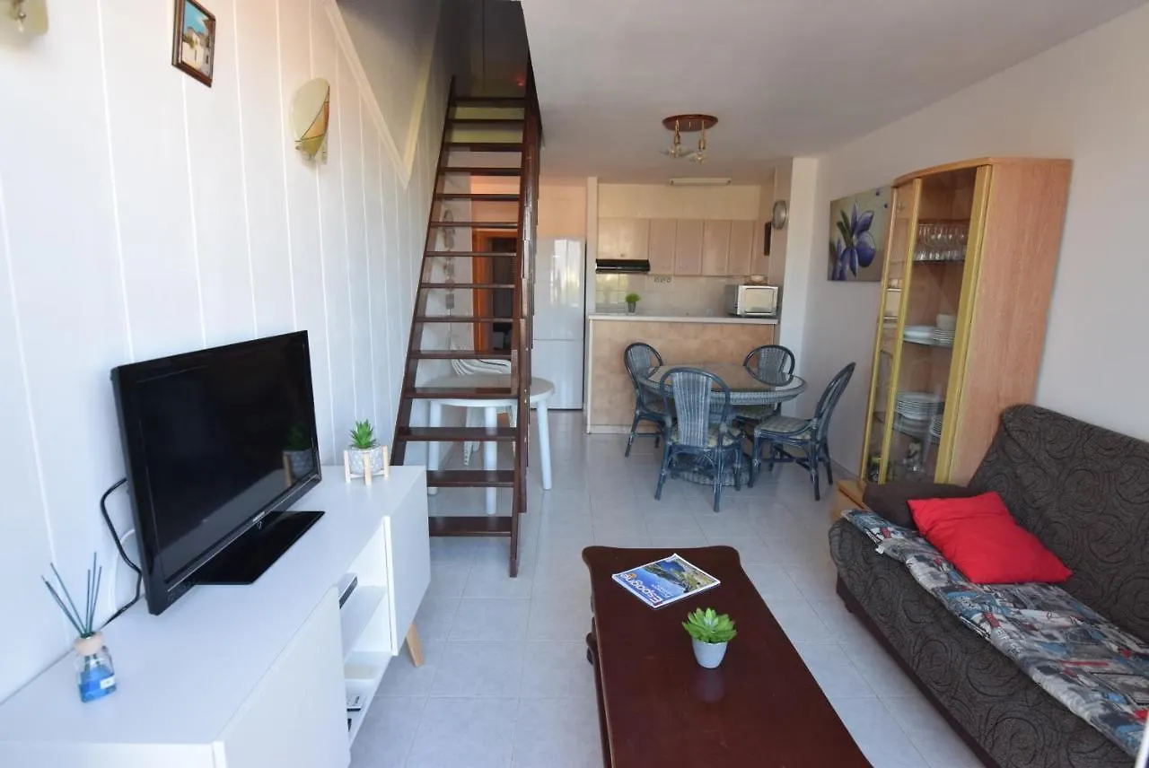 Apartamento 391-apartamento duplex cerca playa y centro Ampuriabrava